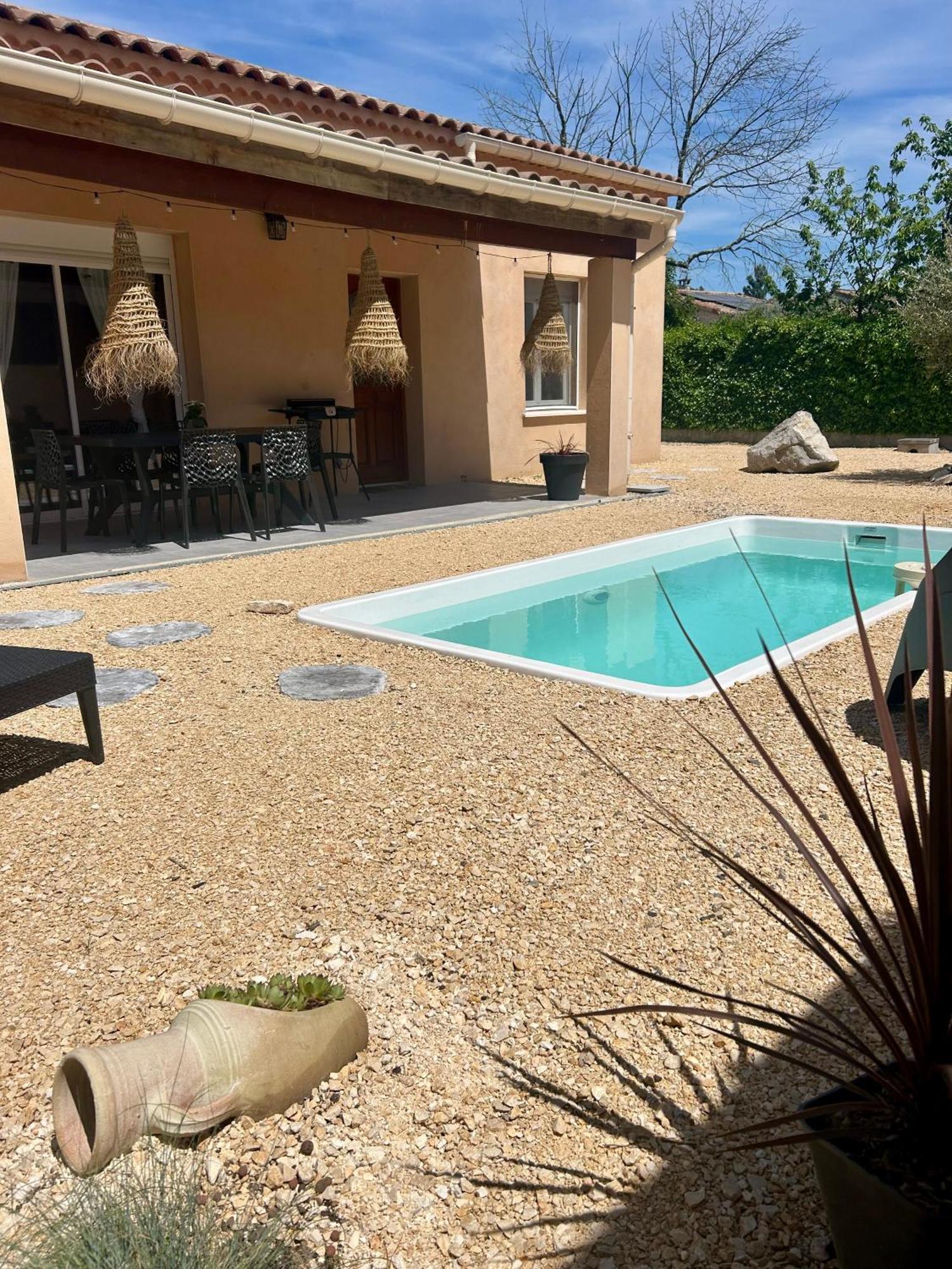 Maison Piscine & Spa Vallon Pont D'Arc Exterior photo